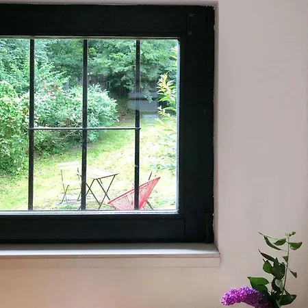 Entzueckendes Gaestestoeckl Am Linzer Poestlingberg Lägenhet