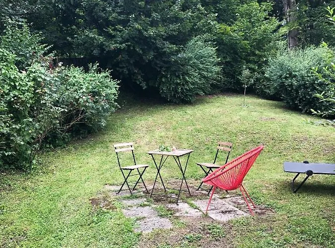 Entzueckendes Gaestestoeckl Am Linzer Poestlingberg Lägenhet Linz